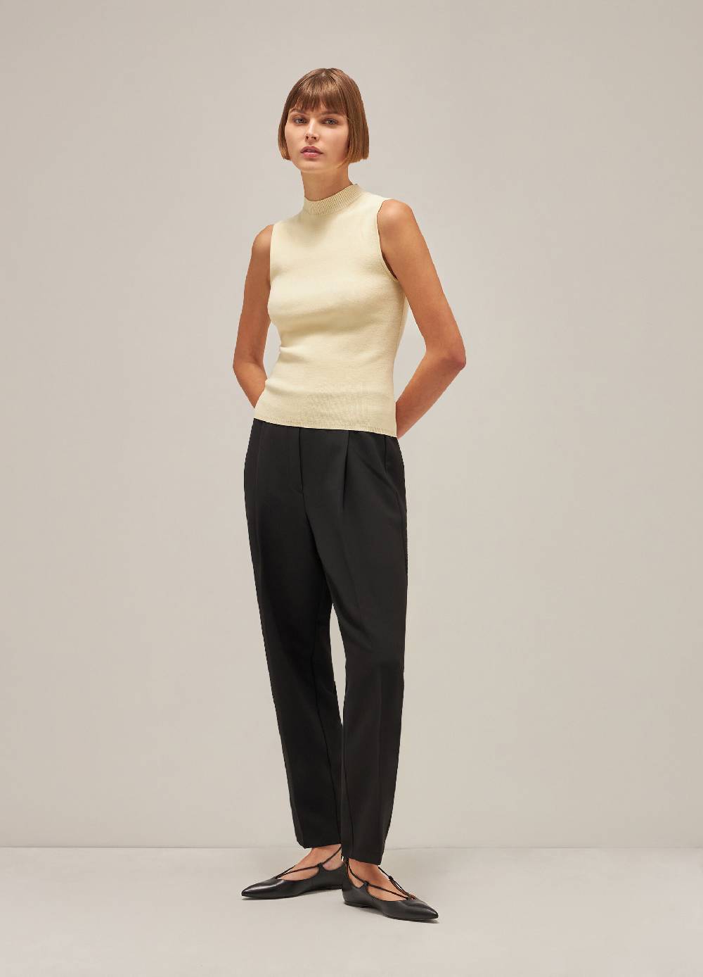 LES COPAINSTop tricot collo alto in misto viscosa Offerte