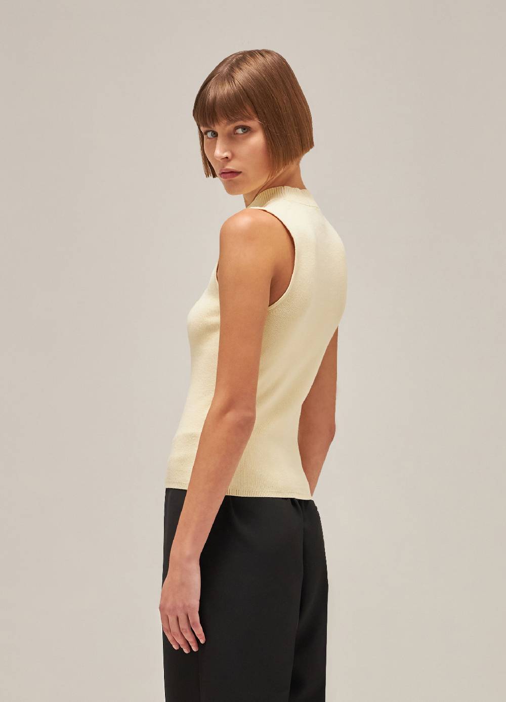 LES COPAINSTop tricot collo alto in misto viscosa Offerte