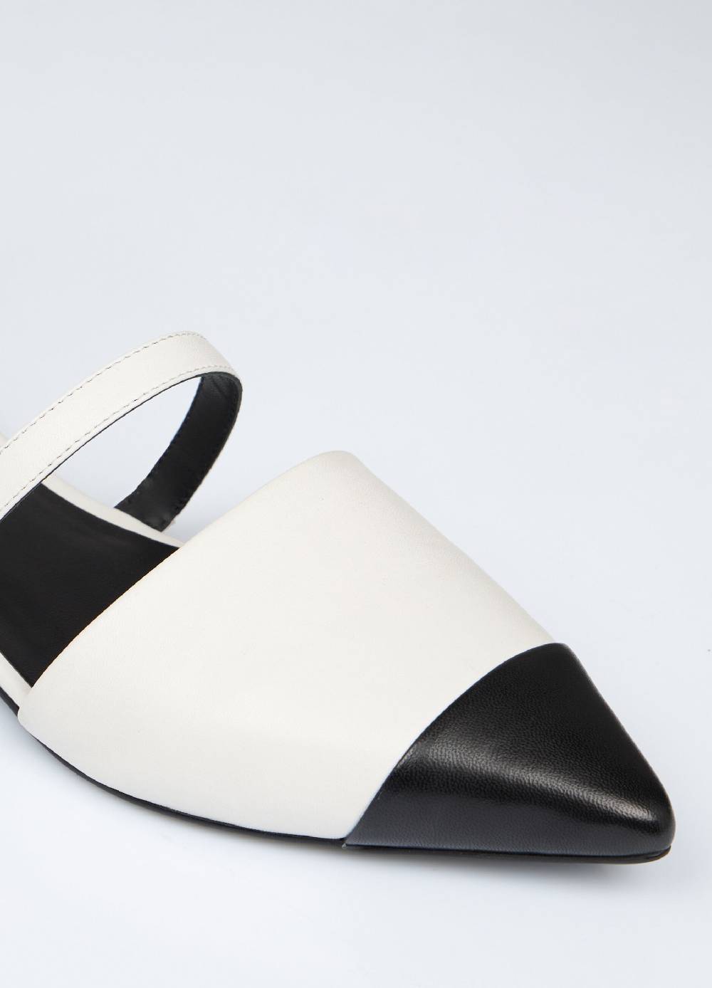 LES COPAINSBallerine in vera pelle con laccetto alla caviglia Spedizione Gratuita