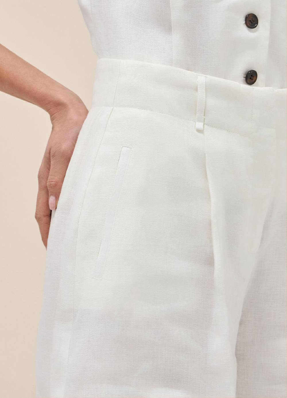 LES COPAINSPantaloni shorts in lino Saldi Di Fabbrica