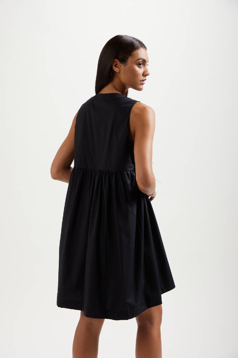 Kangra Cashmere Mini-Abito Smanicato Con Piume Struzzo In Popeline Offerte