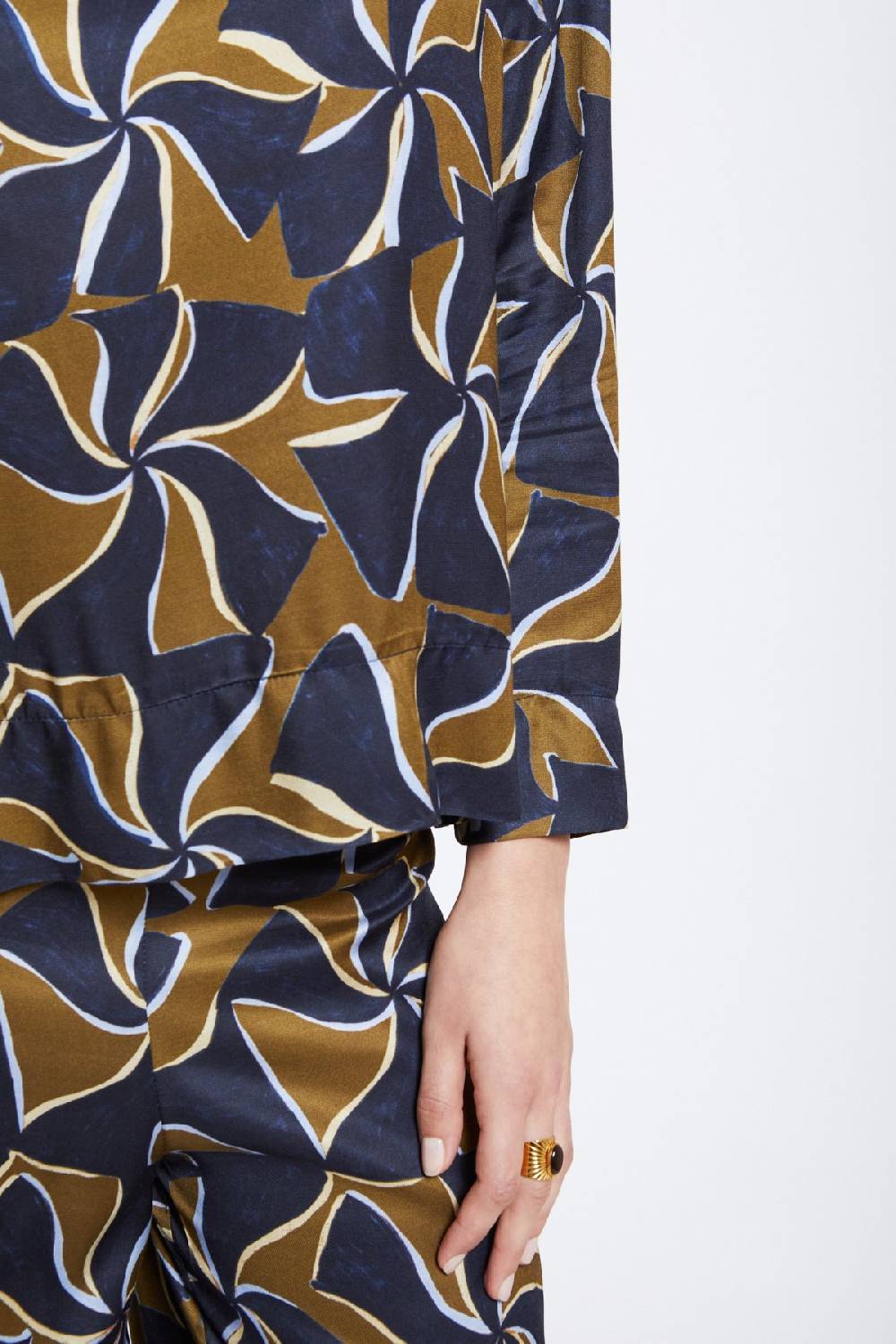 ottod'Ame Viscose blouse with long sleeves 2025