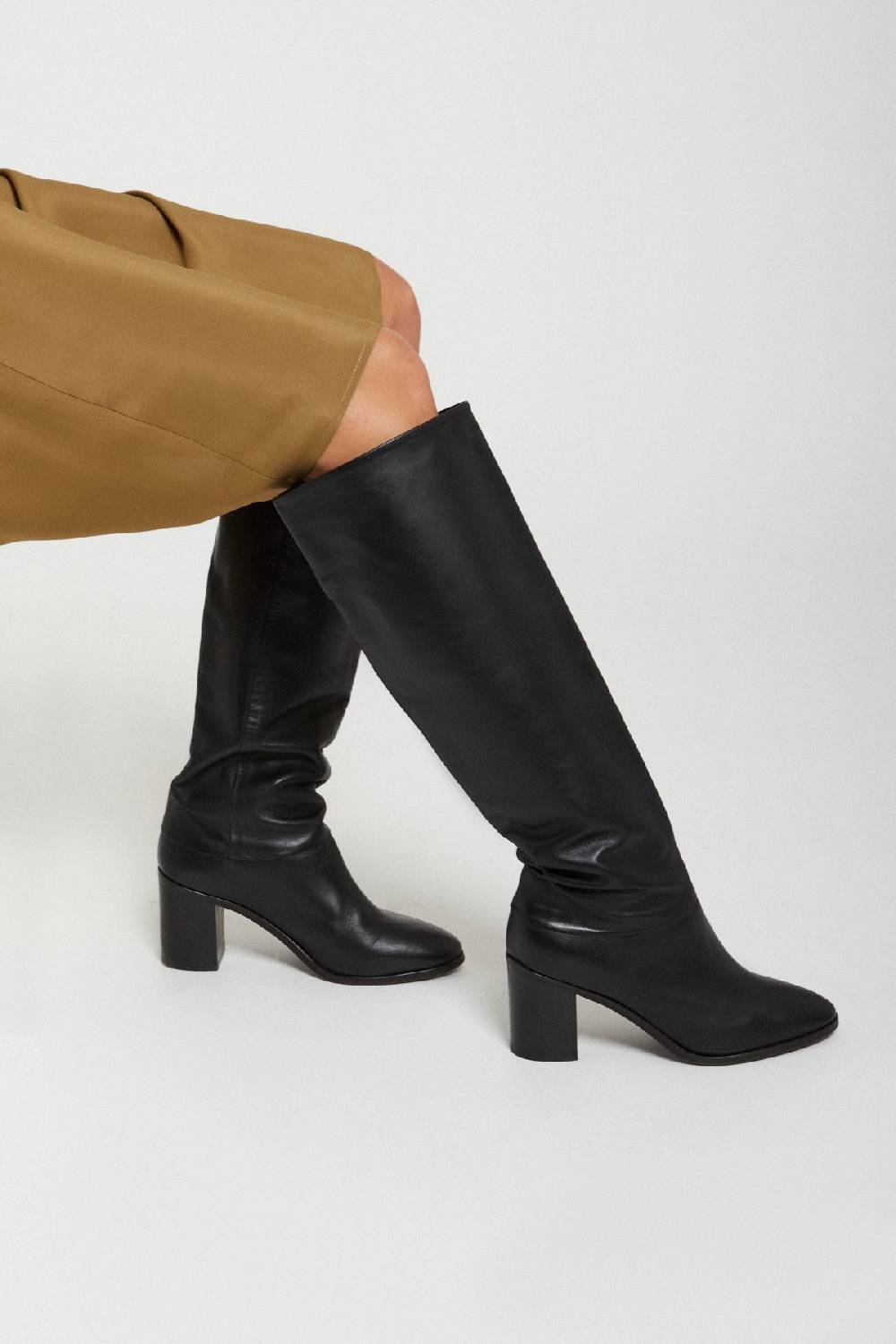 ottod'Ame Leather high boots Nuovo