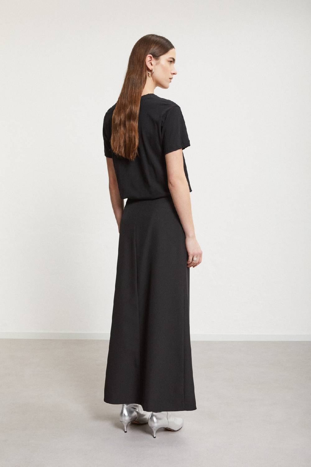 ottod'Ame Long skirt with grommet and chain Convenienza