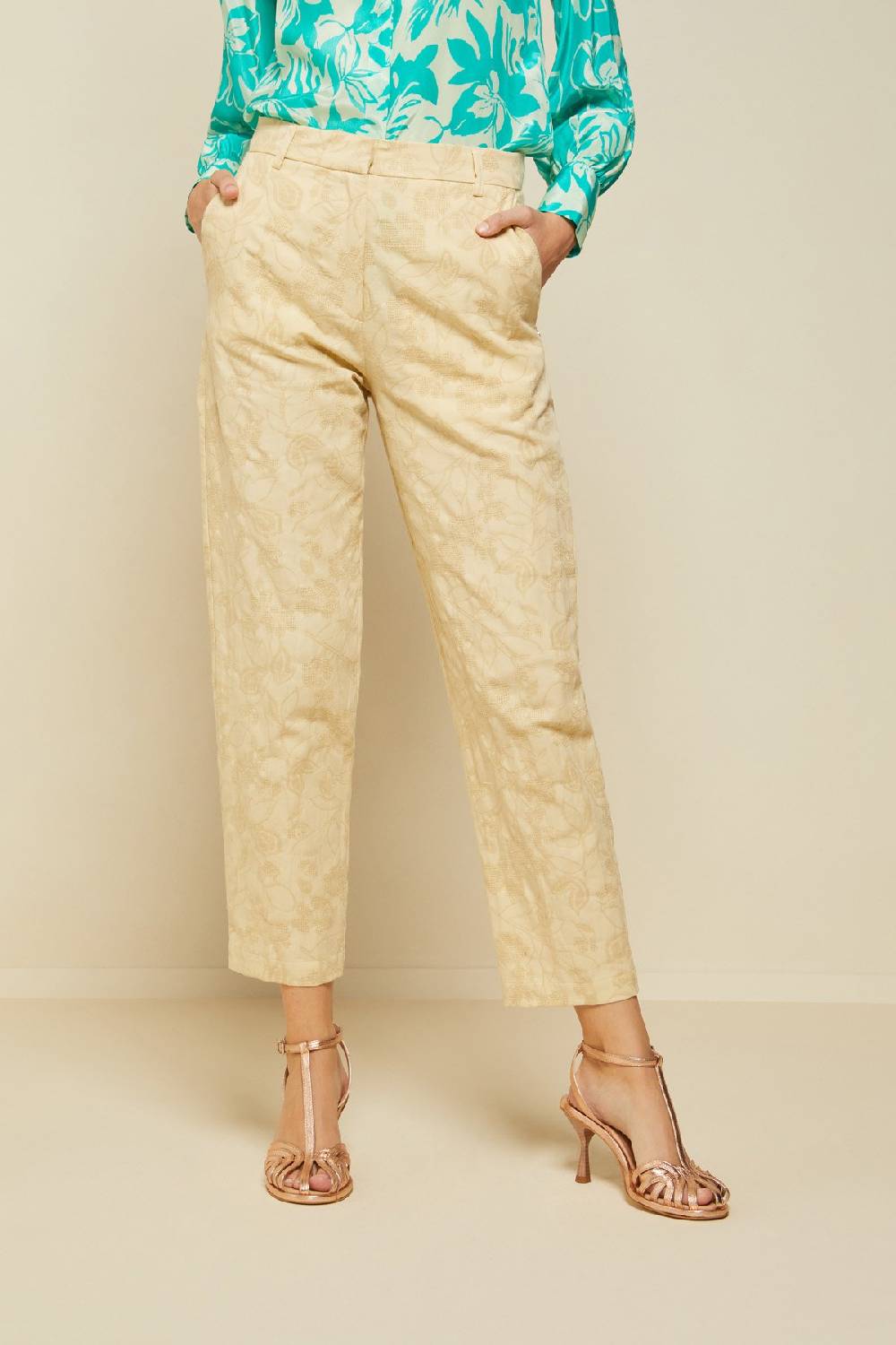 ottod'Ame Linen blend trousers with embroidery Nuovo