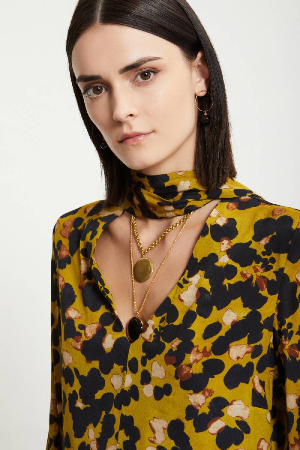 ottod'Ame Viscose short dress with scarf neck Fino Al -60%
