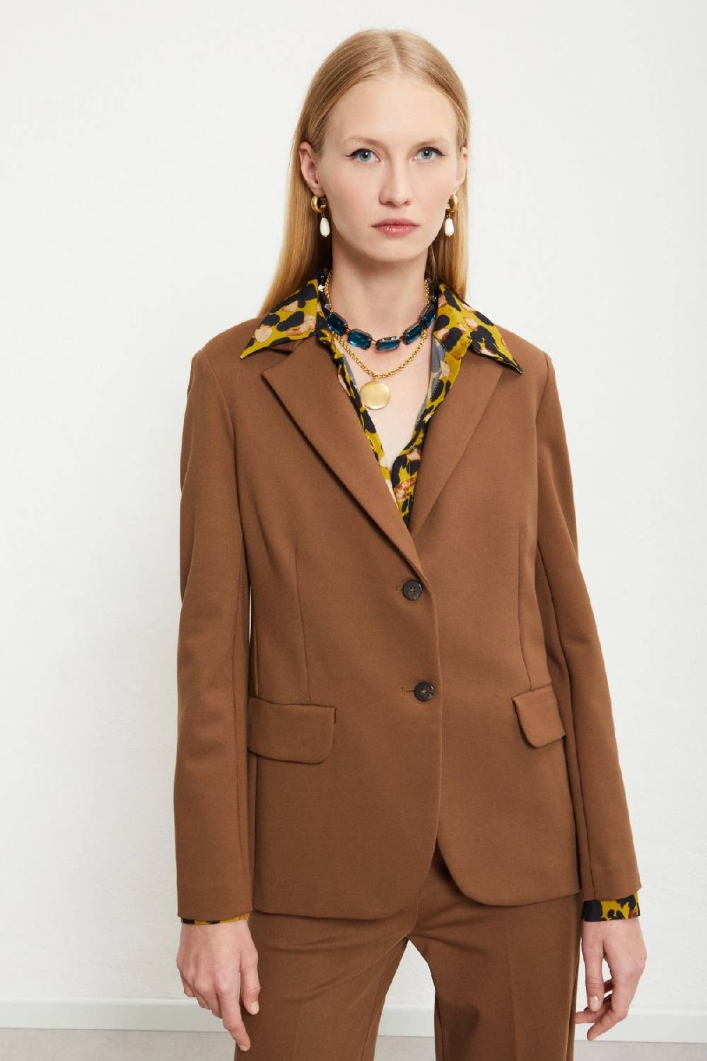 ottod'Ame Jacket with 2 buttons Prezzo Ridotto