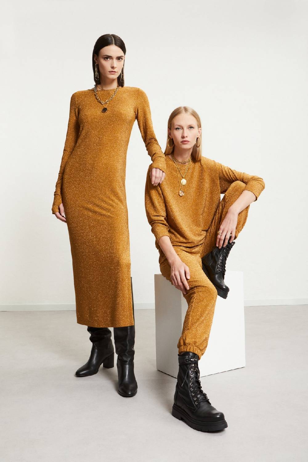 ottod'Ame Viscose blouse with lurex Nuova
