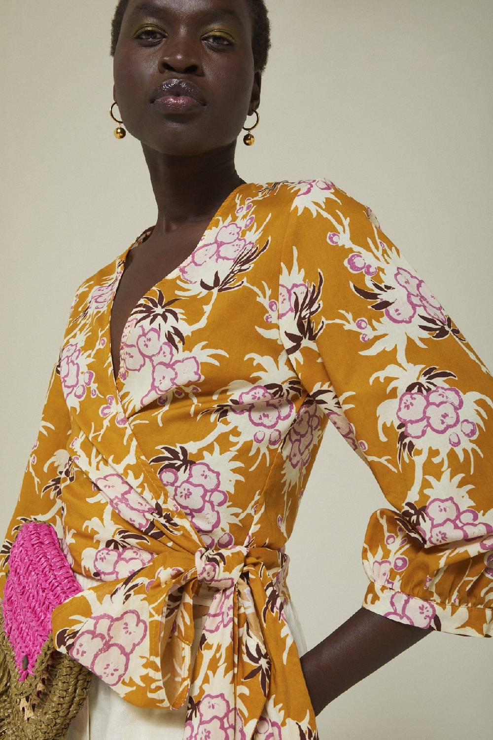ottod'Ame Cotton shirt with criss-cross neckline and sash Soddisfazione Garantita