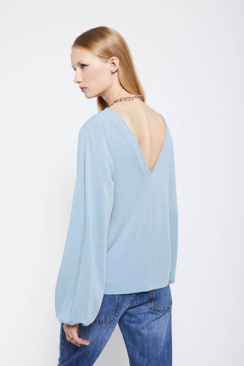 ottod'Ame Viscose blouse with flared sleeves Grandi sconti