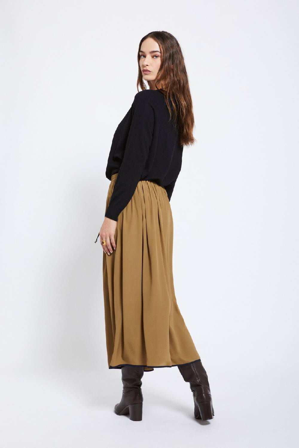 ottod'Ame Jumper with flared bottom Soddisfazione Garantita