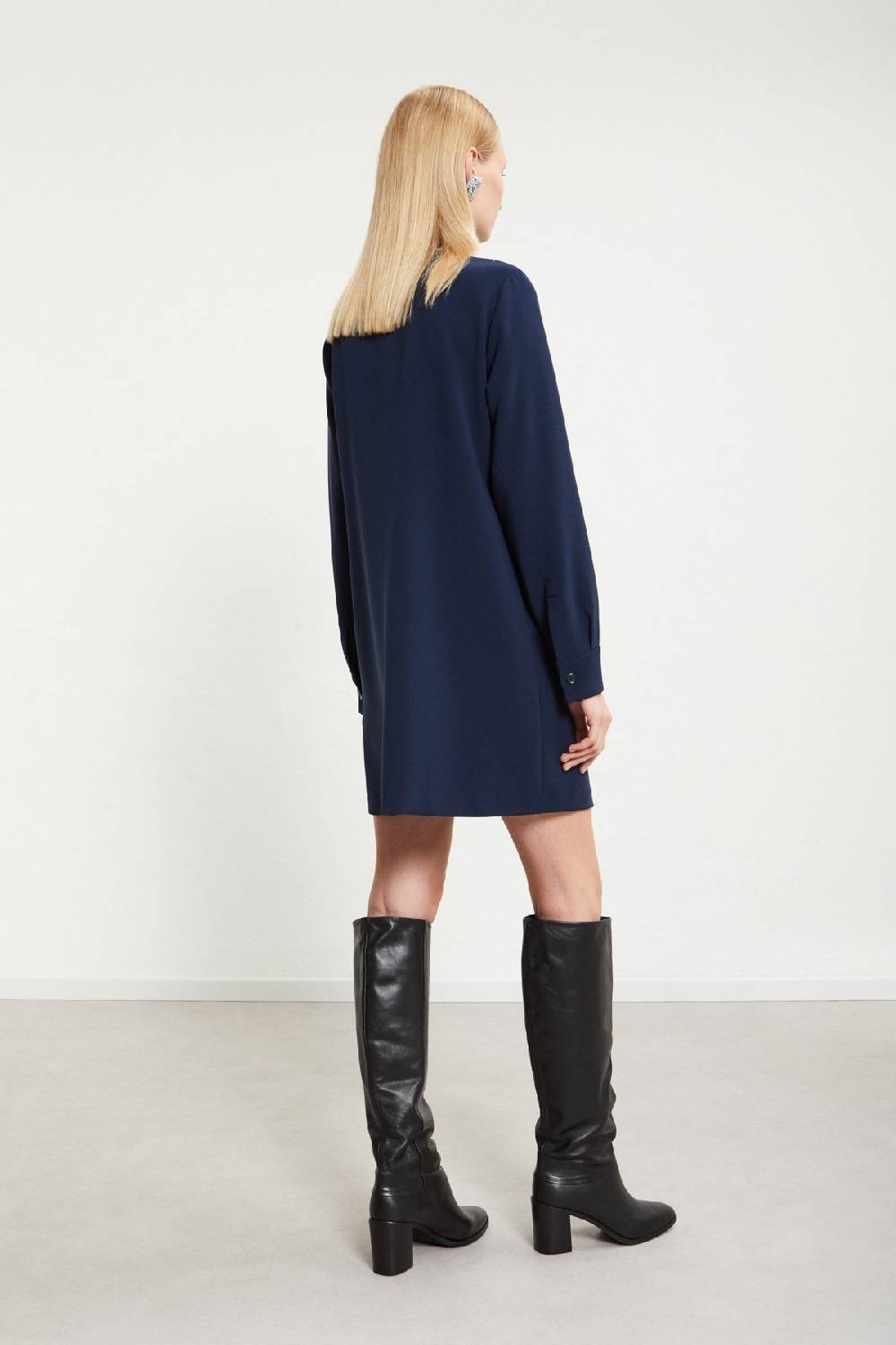 ottod'Ame Solid short dress with collar Acquista Ora