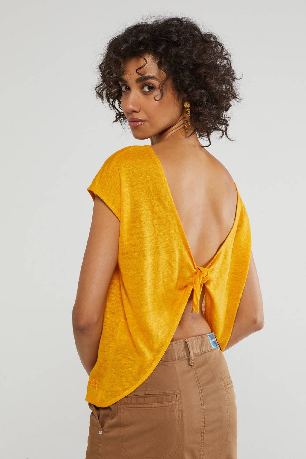 ottod'Ame Linen sweater with knot Fino al 65% di sconto