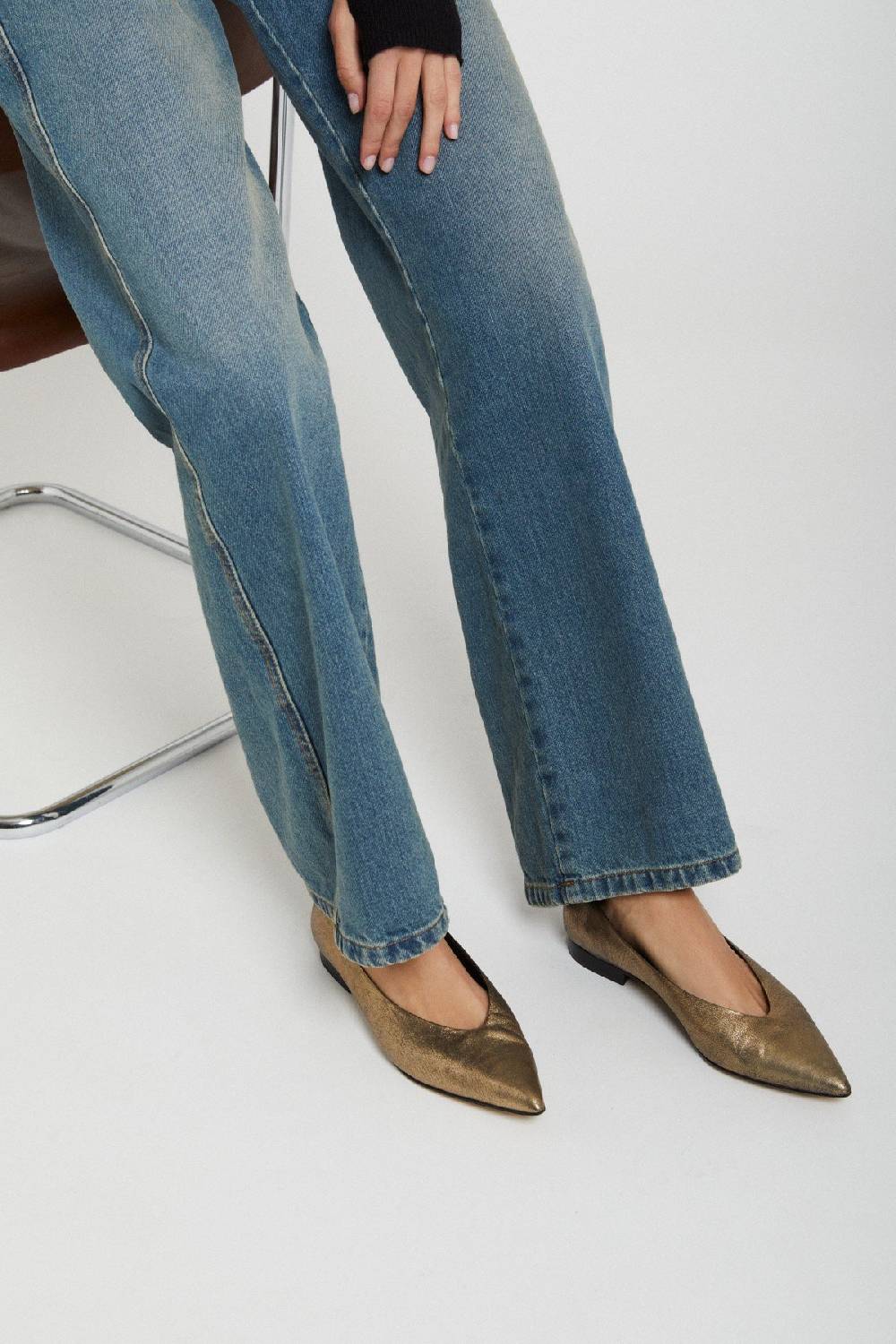 ottod'Ame Leather ballet flat mules Comprane uno, ottenene uno gratis