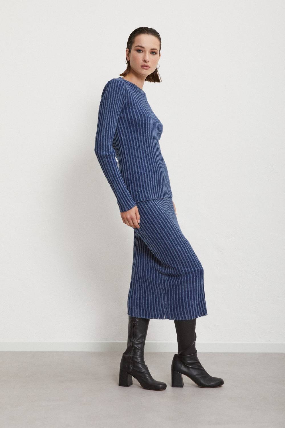 ottod'Ame Knitted ribbed skirt Offerta speciale