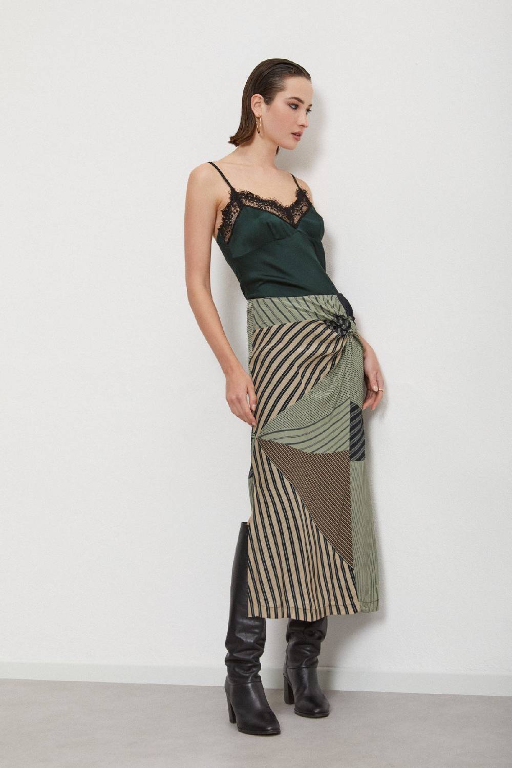 ottod'Ame Viscose midi skirt with knot Offerta Anniversario