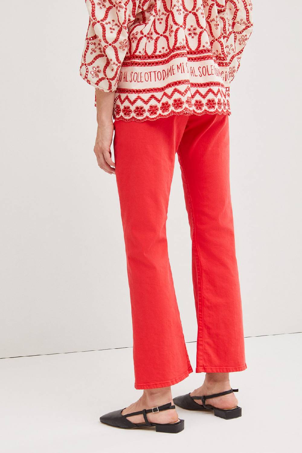 ottod'Ame Ribcage Botcut jeans Latest stili