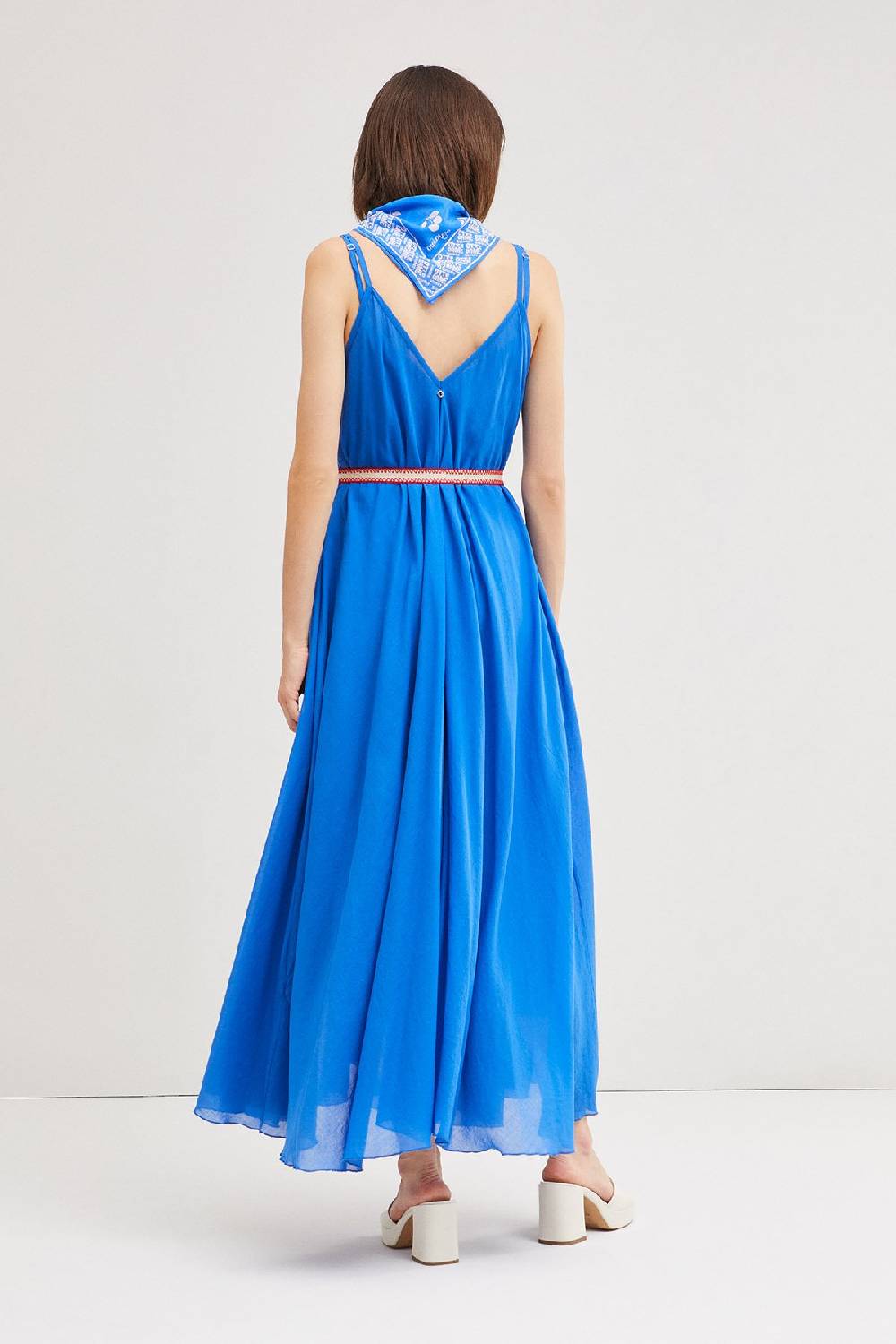 ottod'Ame V-neck long dress Ultimi due giorni