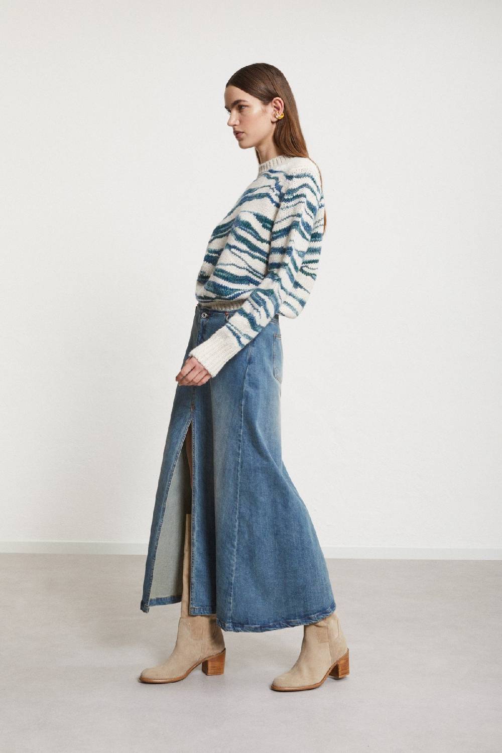 ottod'Ame Denim full skirt with split In Linea