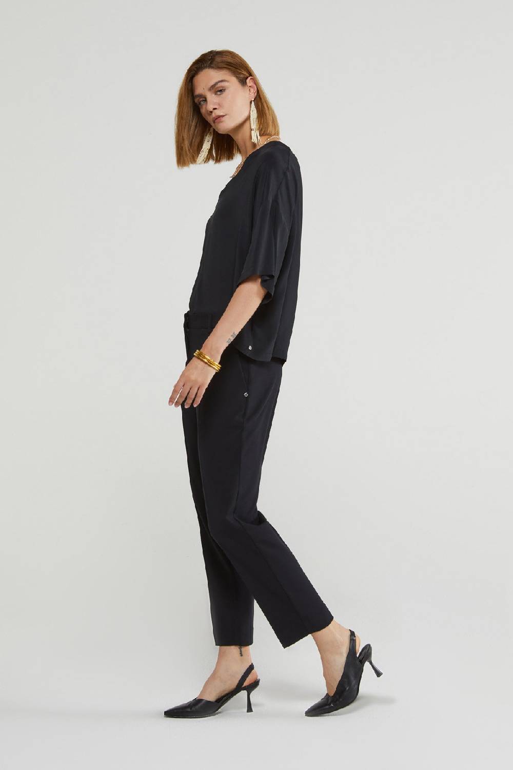 ottod'Ame Ankle lenght trousers In Vendita