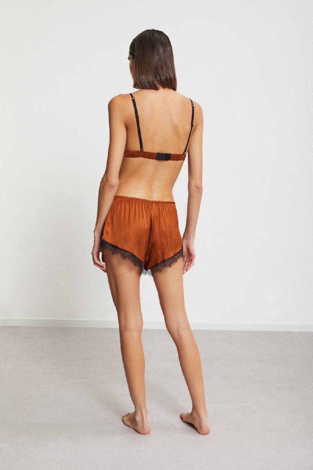 ottod'Ame Culotte with lace Nuova