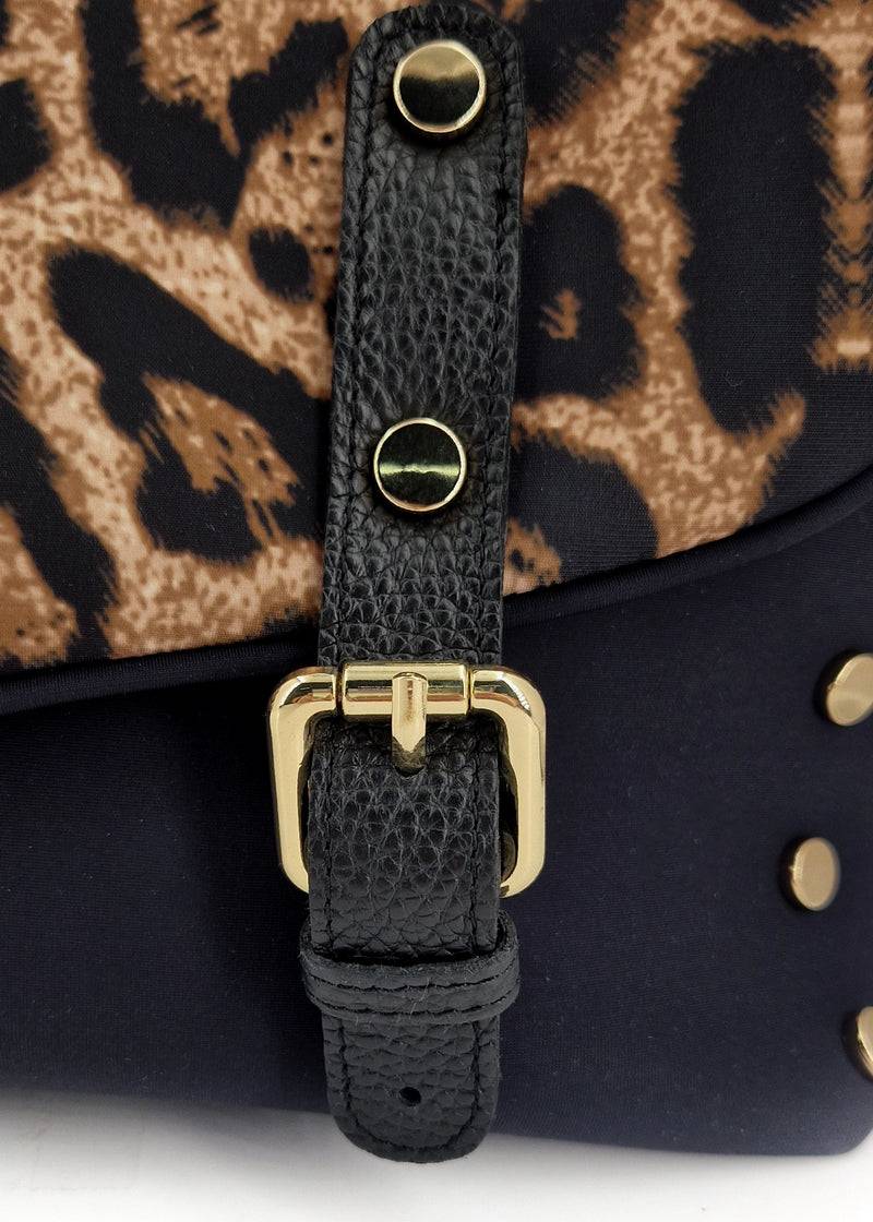 Paola T. Sella con rivetti oro Sconto