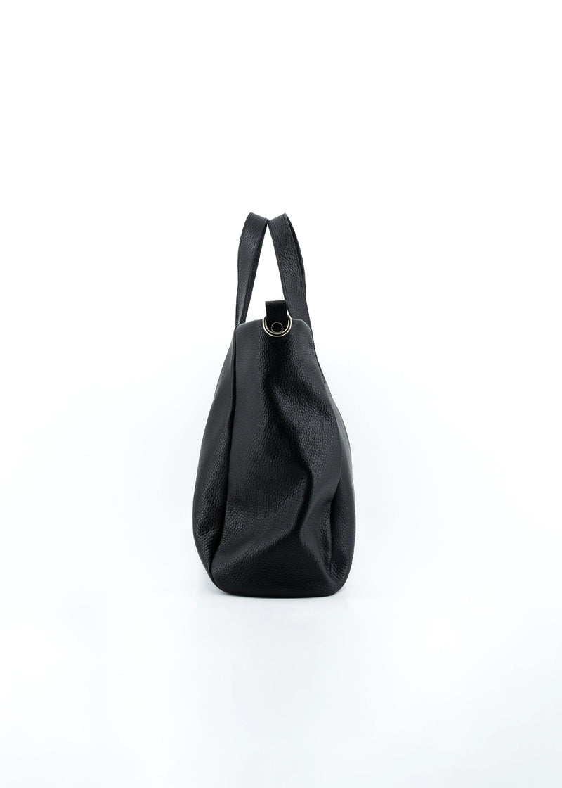 Paola T. Shopper in pelle morbida con dettagli argento In Vendita