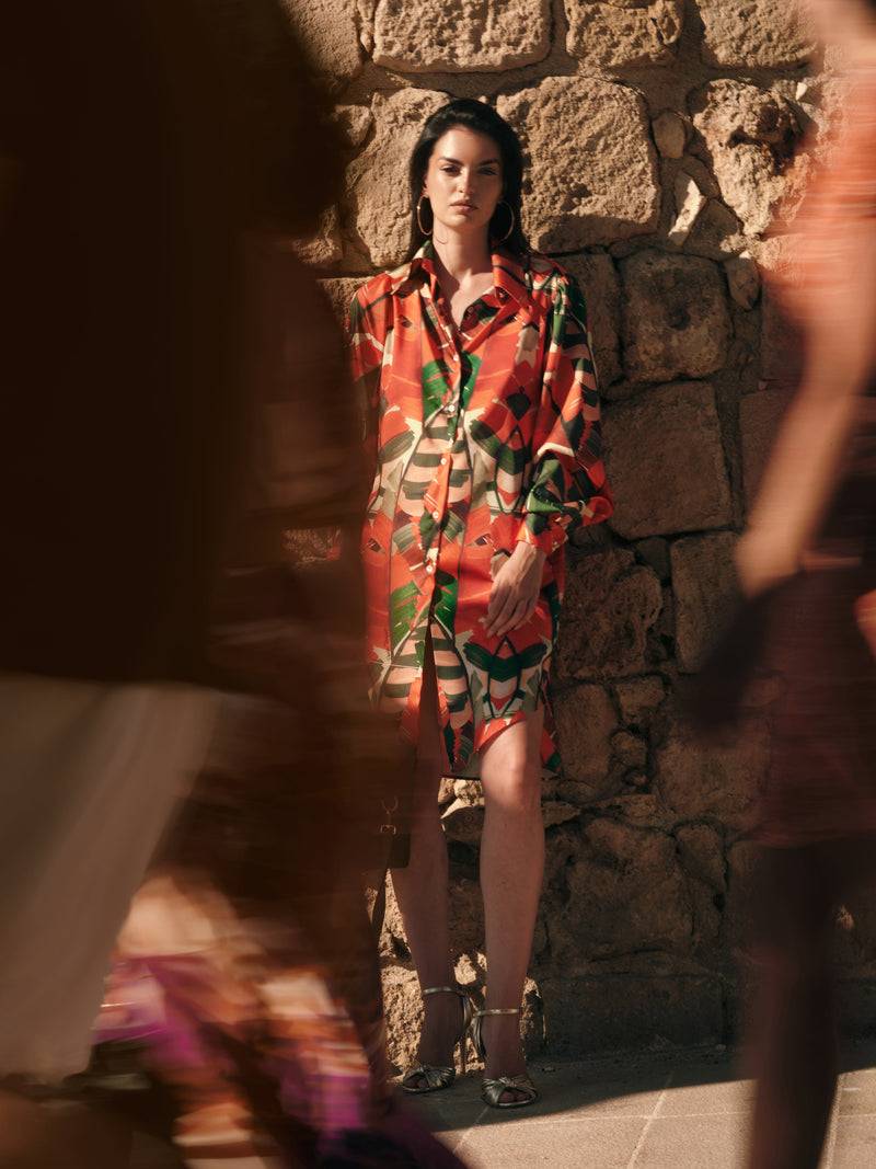 Paola T. Abito in viscosa stampa Palm Saldi Di Fabbrica