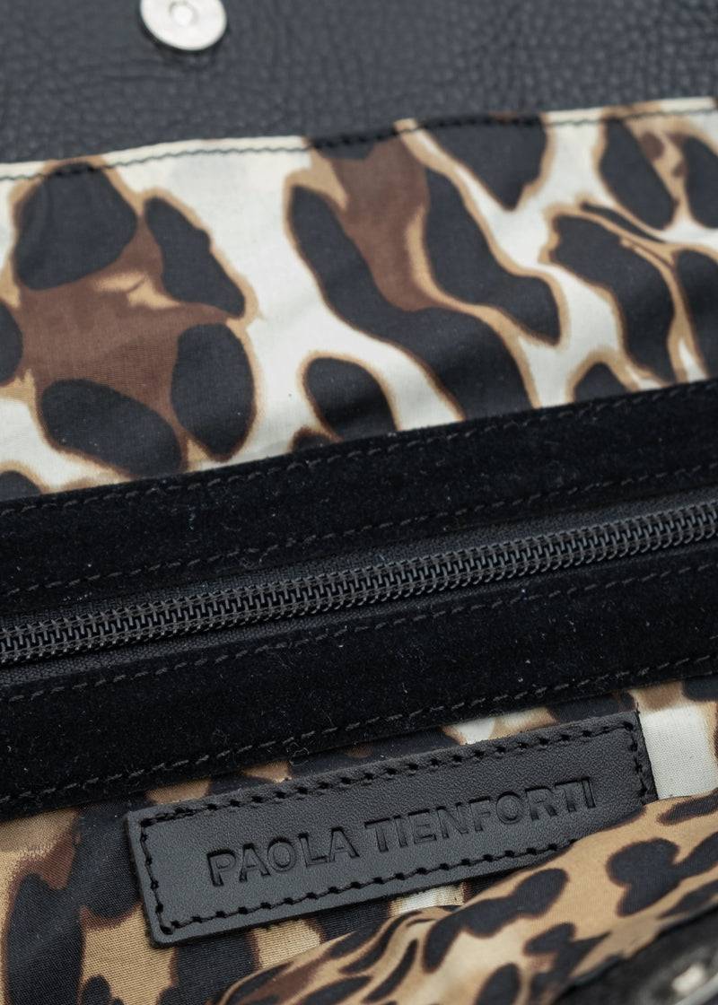 Paola T. Shopper large in pelle morbida con dettagli argento Shopping Online