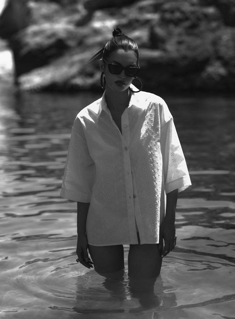 Paola T. Camicia In cotone sangallo Sconti questo mese