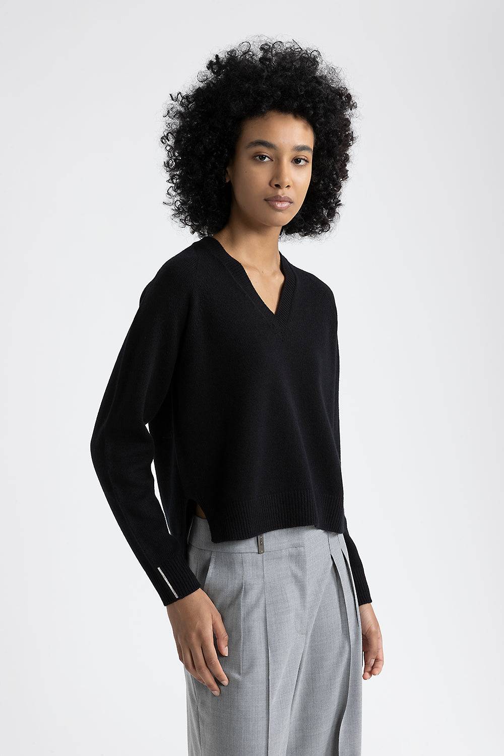 Peserico Maglia con scollo a V in lana, seta e cashmere 2025