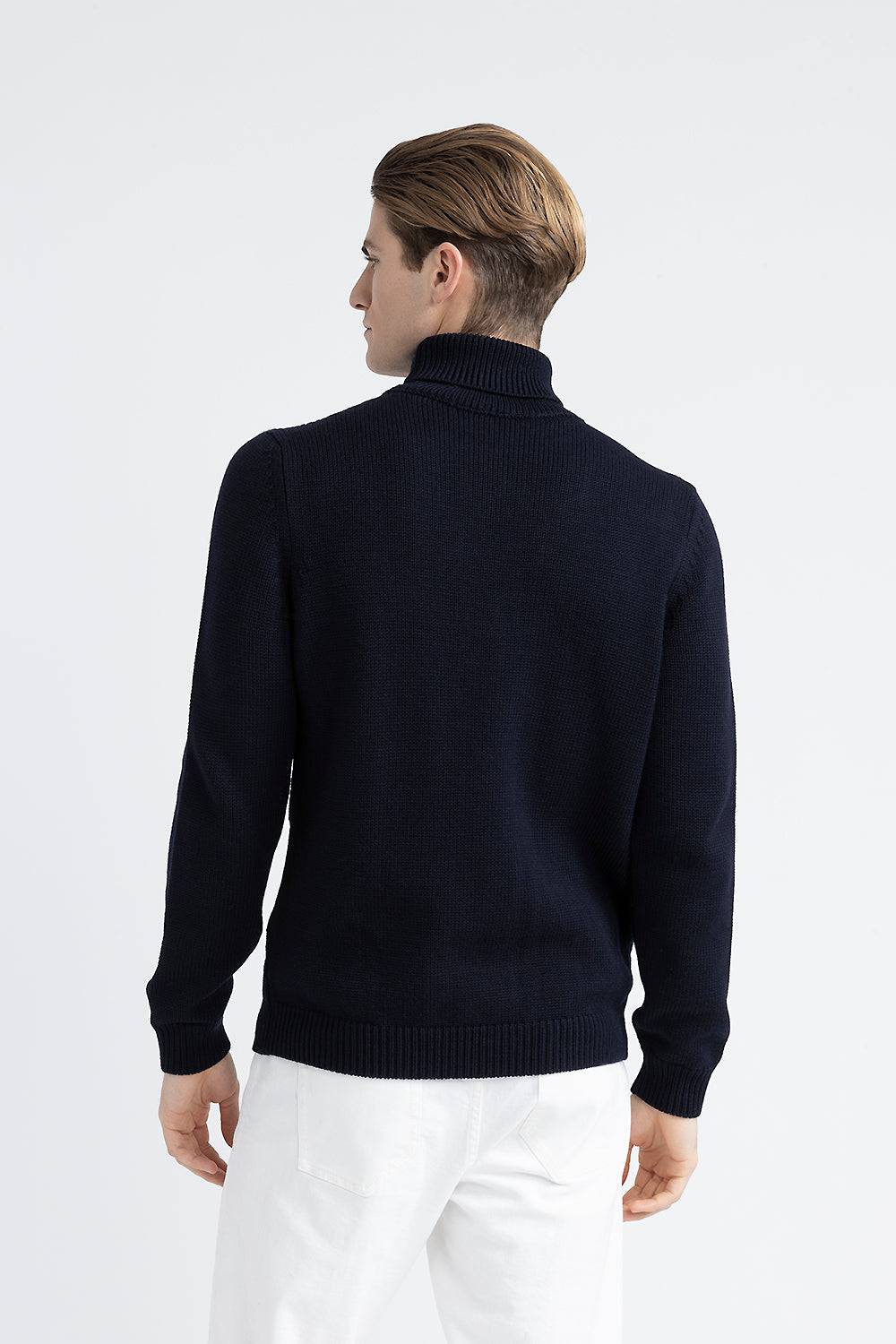 Peserico Maglia collo alto in pura lana merinos extrafine Qualità Garantita