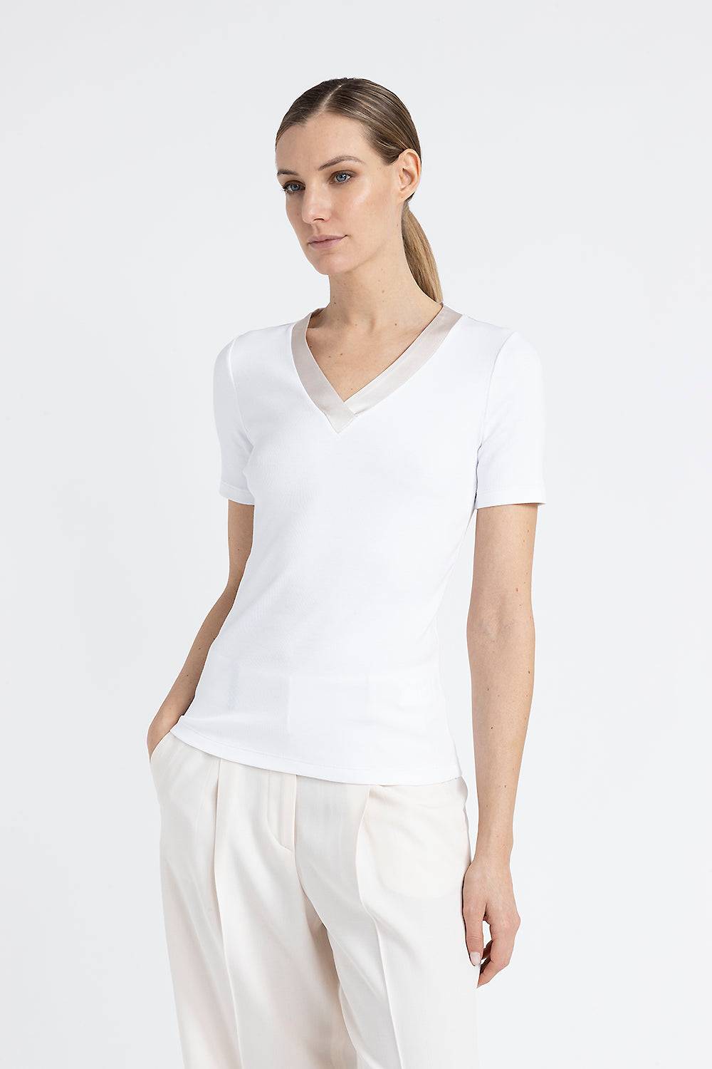 Peserico T-shirt in jersey con scollo a V in seta Negozio