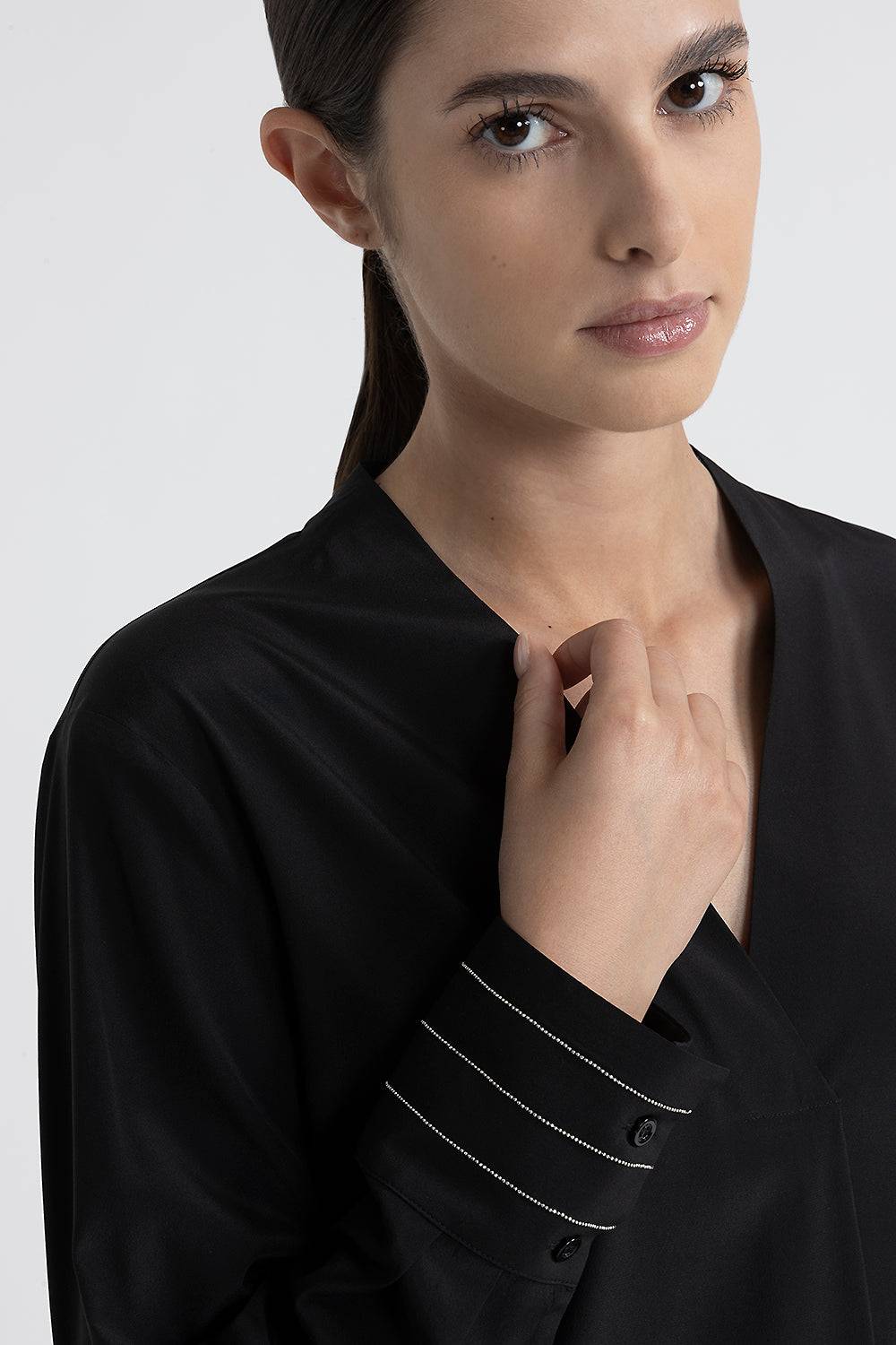 Peserico Blusa scollo a V in crepe de chine di seta Vendita