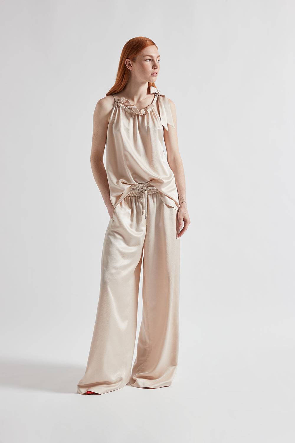 Peserico Pantalone wide semilucido in lana e viscosa Acquista Ora