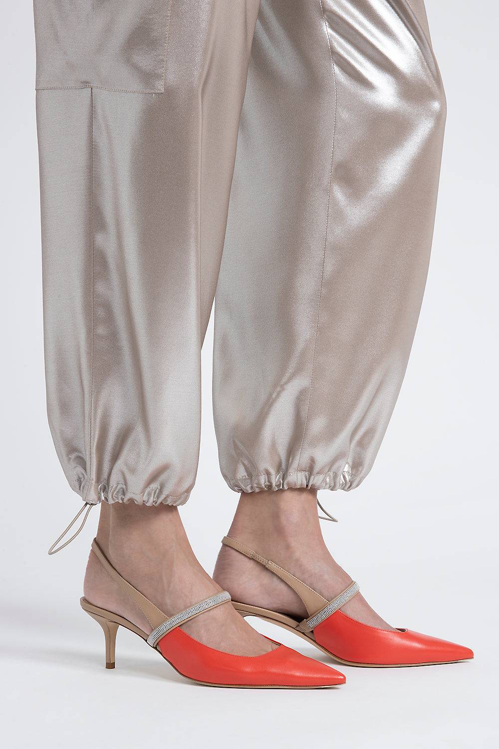 Peserico Pantalone baggy in fluido twill di viscosa laminato argento Affare Del Giorno