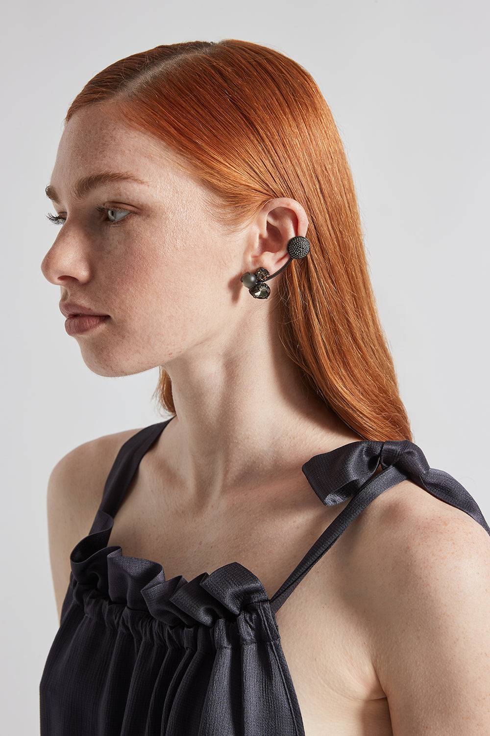 Peserico Ear Cuff con pietre lucenti Negozi Online