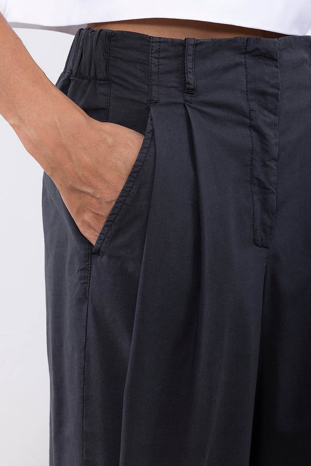 Peserico Pantalone in tela leggera di cotone e lyocell In Saldo