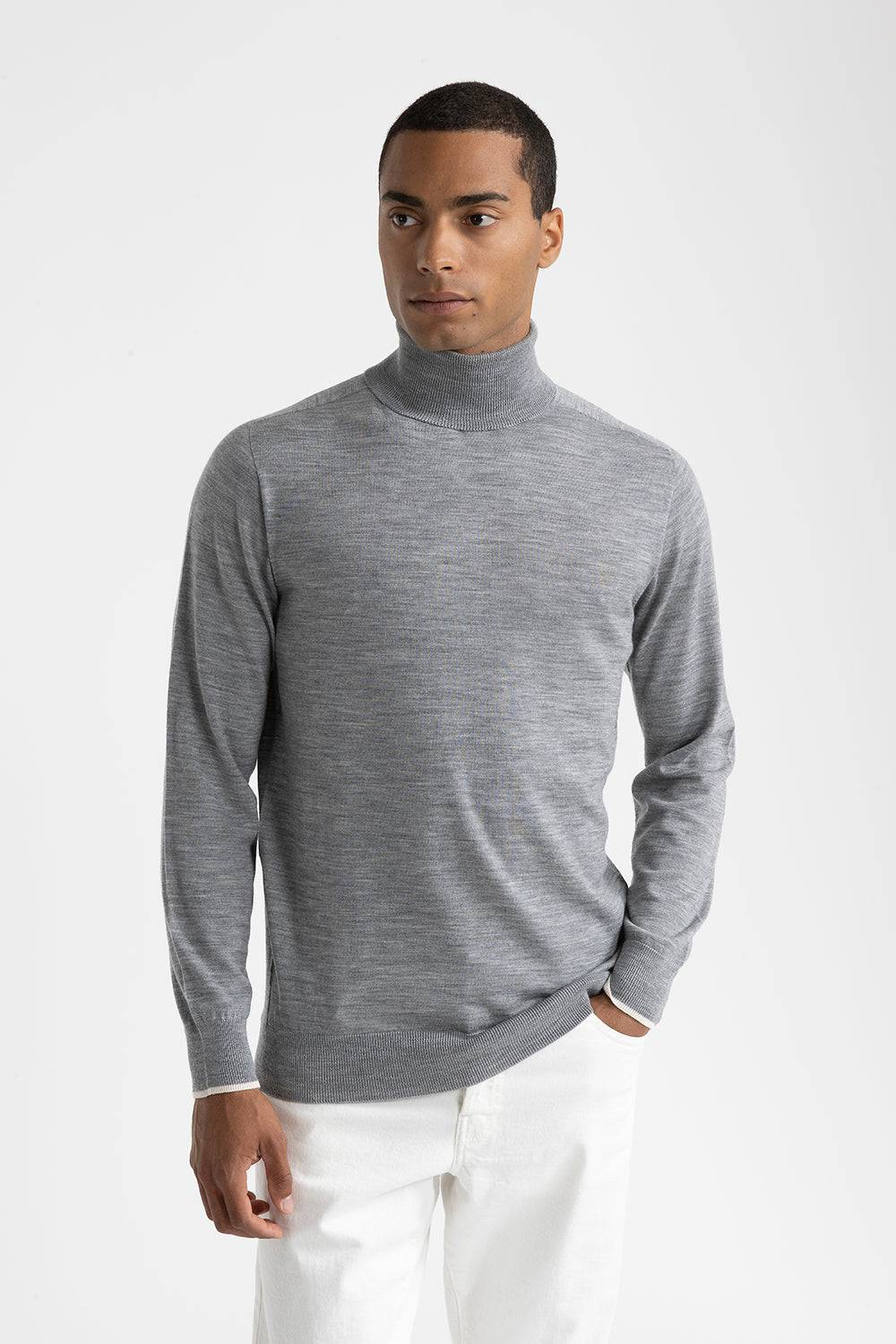 Peserico Maglia collo alto in pura lana vergine Qualità Garantita