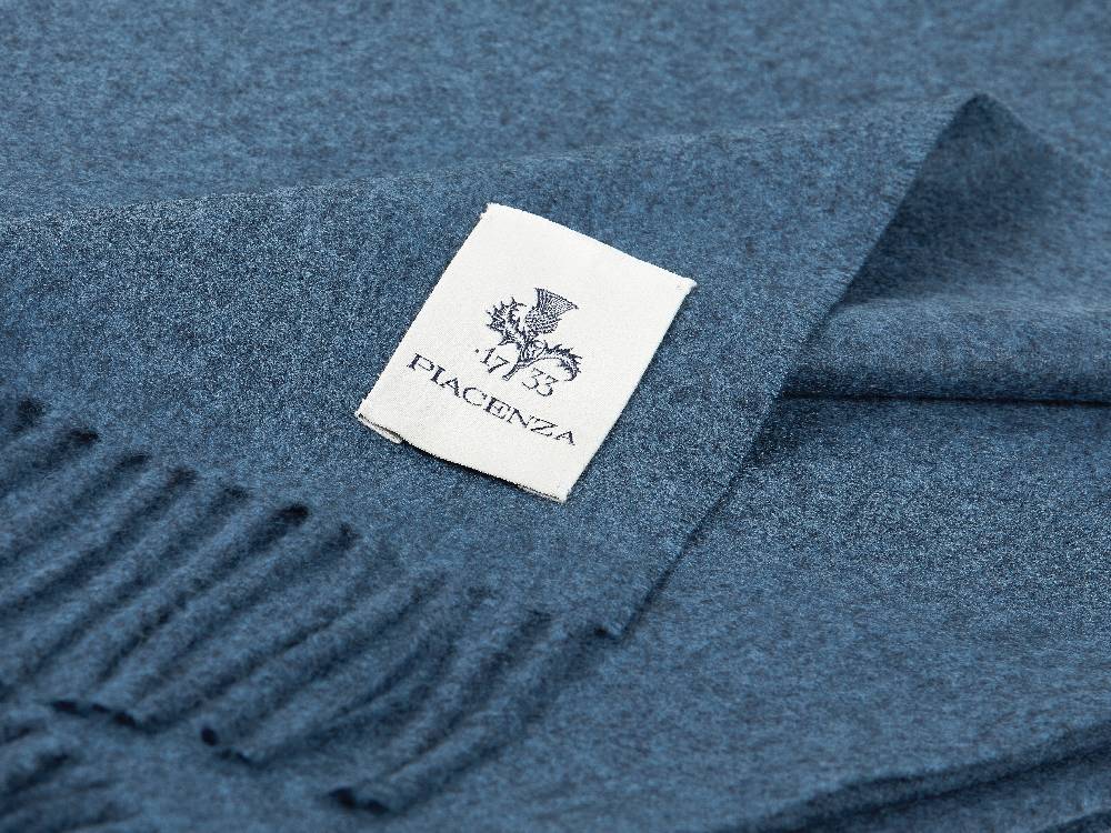 Piacenza 1733 Aeternum Plaid blu in puro Cashmere Moda