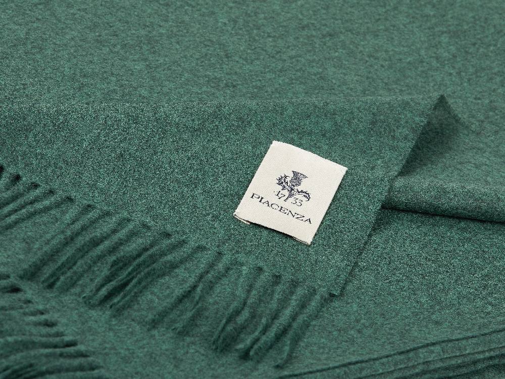 Piacenza 1733 Aeternum Plaid verde scuro in puro Cashmere 2025