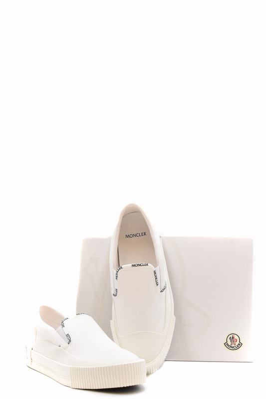 Moncler Sneakers Codice prodotto: 4B00010-M1511 001 Promozione