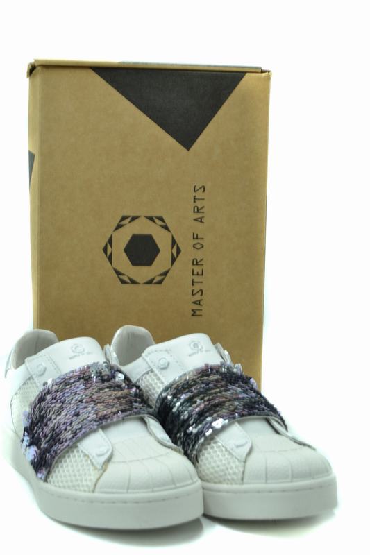MOA Master of Arts Sneakers Codice prodotto: M774 M08A M744 2025