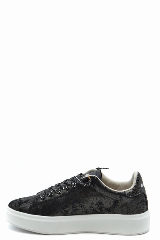 Lotto Sneakers Codice prodotto: T7440 Acquista Ora