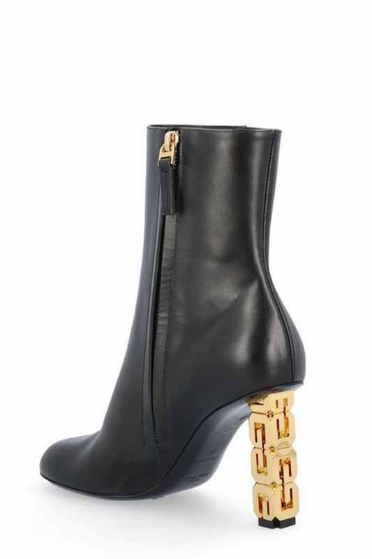 Givenchy Stivali Codice prodotto: BE6034E1GT-001 In Saldo