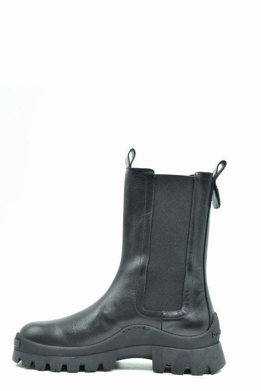 DSQUARED2 Stivali Codice prodotto: ABW0183 015000012124 2025