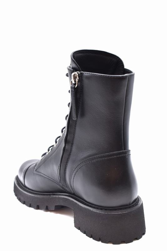 Giuseppe Zanotti Stivali Codice prodotto: I070010 Saldi