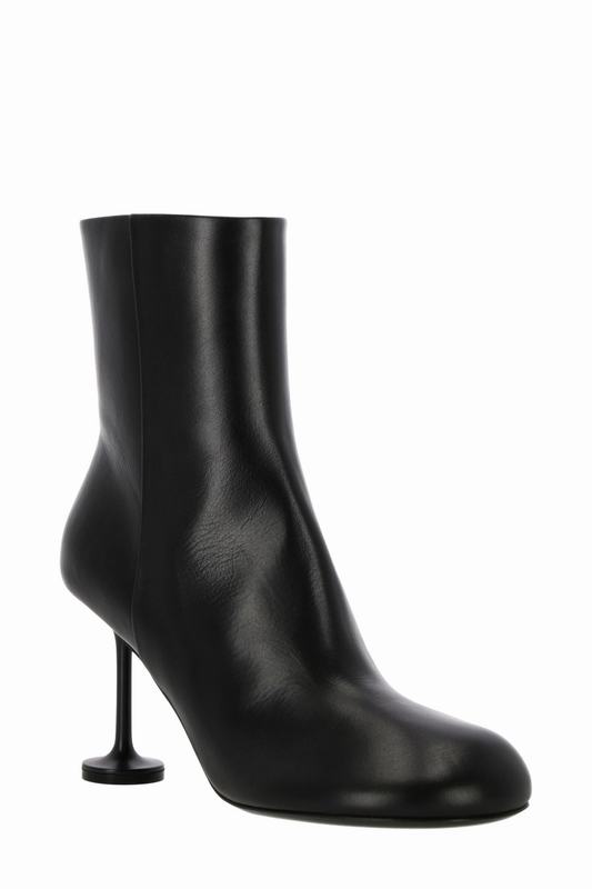 BALENCIAGA Stivali Codice prodotto: 701937 WBCR01000 Presa