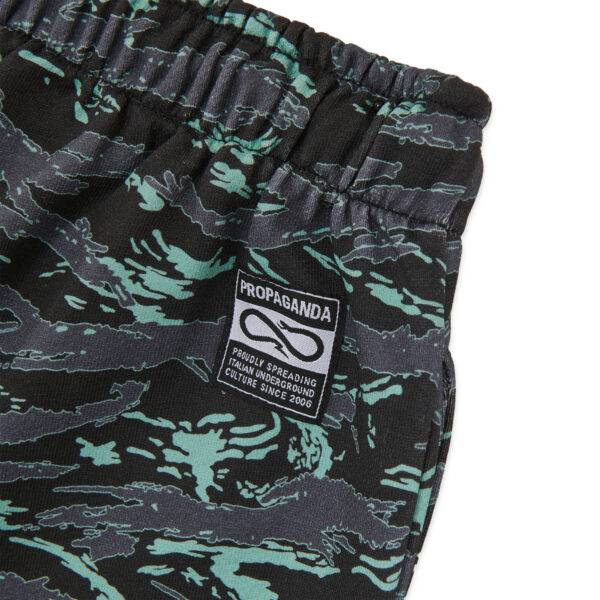 Propaganda Triangle Pain Cargo Sweat Short – Camo 2025