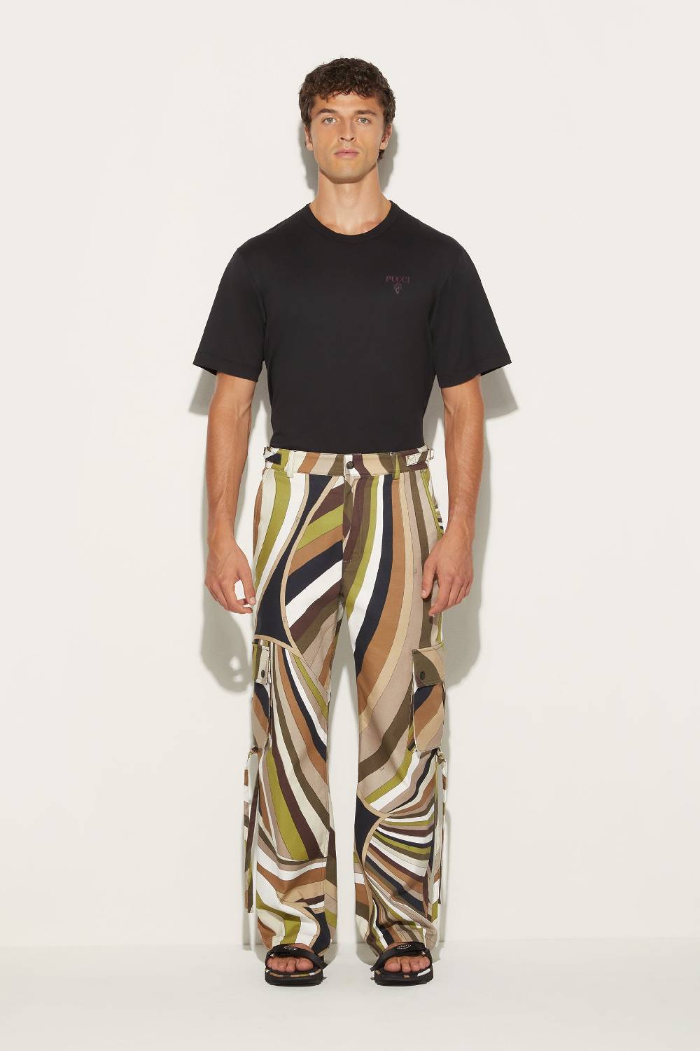 Pucci Pantaloni cargo con stampa Iride Saldi